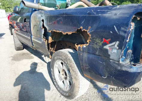 2002 Chevrolet Silverado 1500 from USA, damaged, VIN 1GCEK14V32Z108462